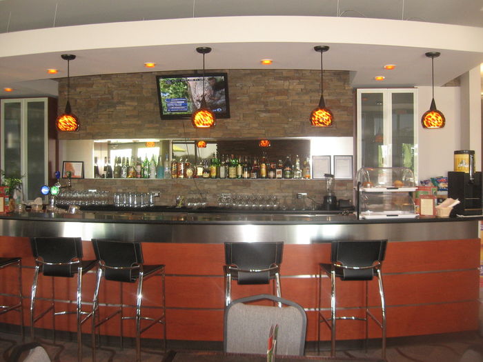 Falcon Ridge Bar
